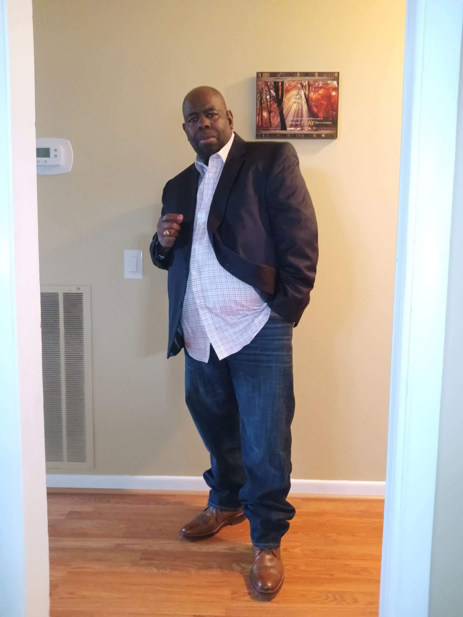 Cruise Brothers Travel Agent Orsbey. LAMONT Tate